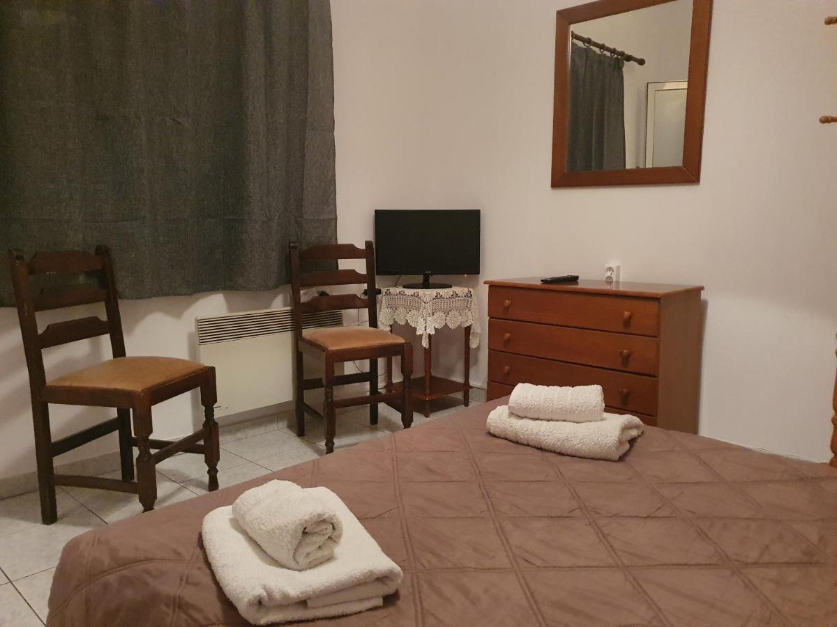 Soullas Apart -Ελλαδα- Appartement Ermoupoli Buitenkant foto